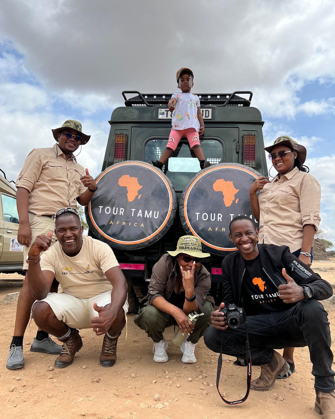 Tour Tamu Africa clients on Safari