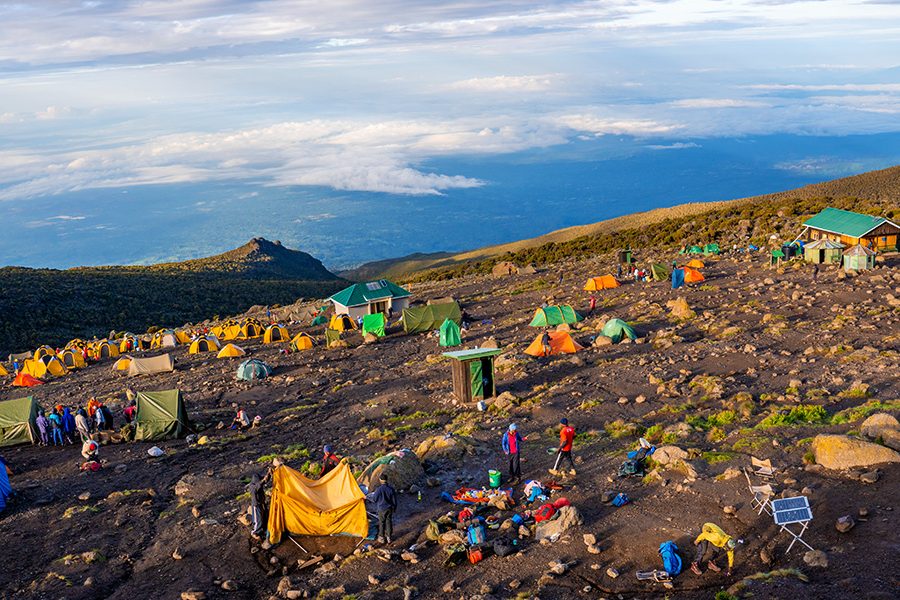 climbing-mount-Kilimanjaro-with-tour-tamu-africa