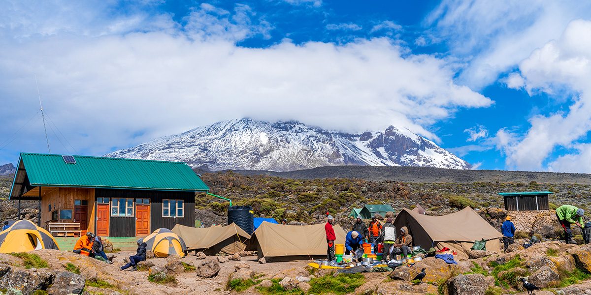 climbing-mount-Kilimanjaro-with-tourtamu-africa